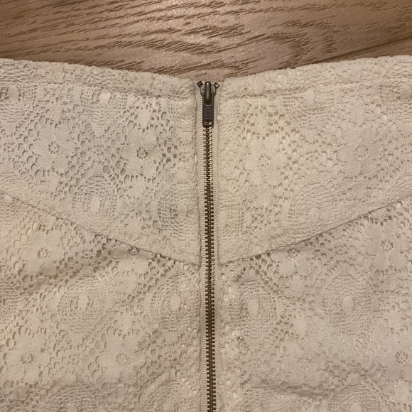 Volcom Skirt 2 for $20 - Picture 2 of 3